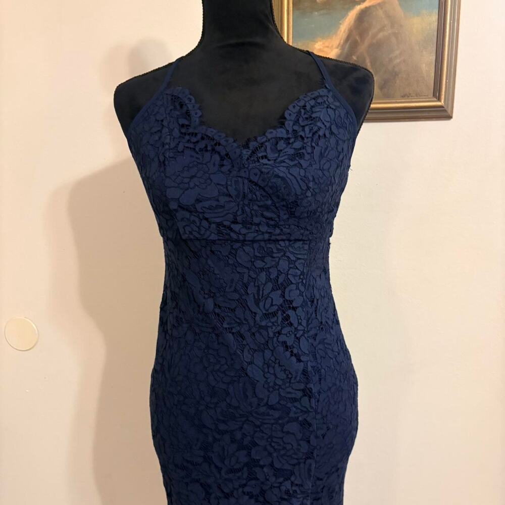 Navy blue lace bodycon dress